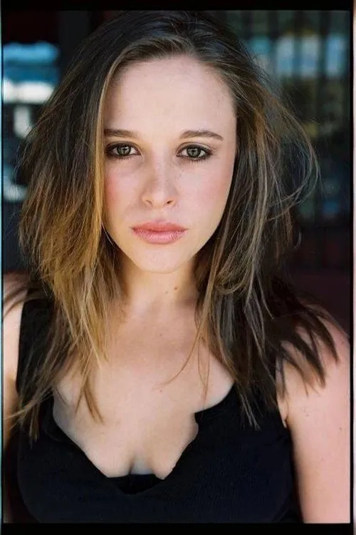 Trent Olsen ha trabajado con Cara DeLizia en 1 ocasiones