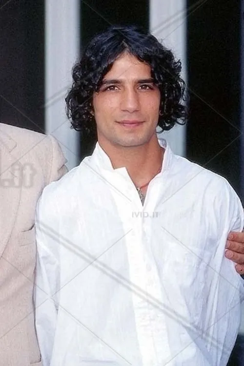 Carlo DeFilippi en su biografía y filmografía