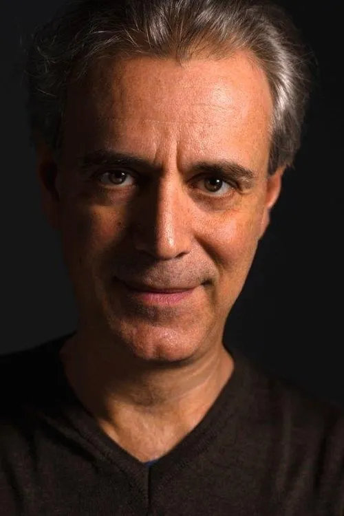 Carlo Lizzani en su biografía y filmografía