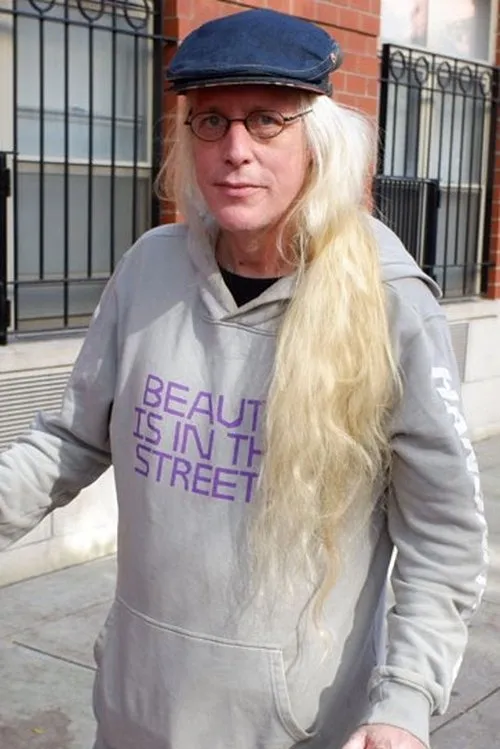 Francine Prose ha trabajado con Carlo McCormick en 1 ocasiones