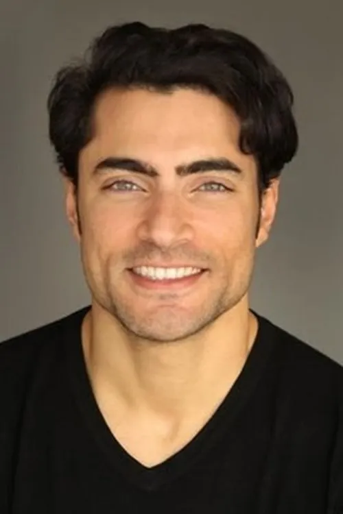 Carlo Porto — personaje: Gustavo Lários