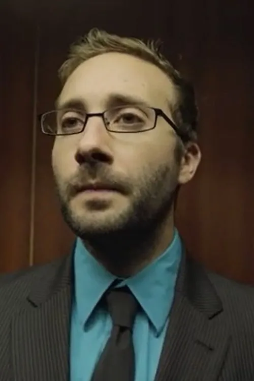 Carlo Sia interpretando a Diner