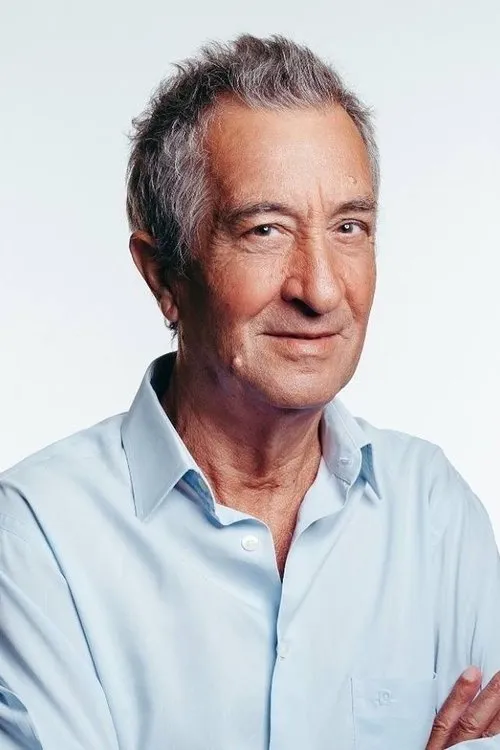 Carlos Areia — personaje: António