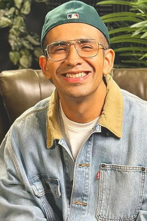 Carlos 'Capi' Pérez — personaje: Self