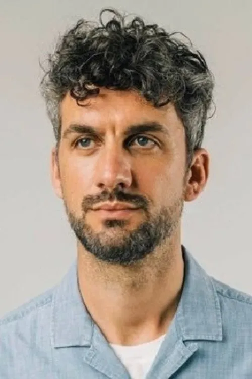 Carlos di Ros interpretando a Guillem