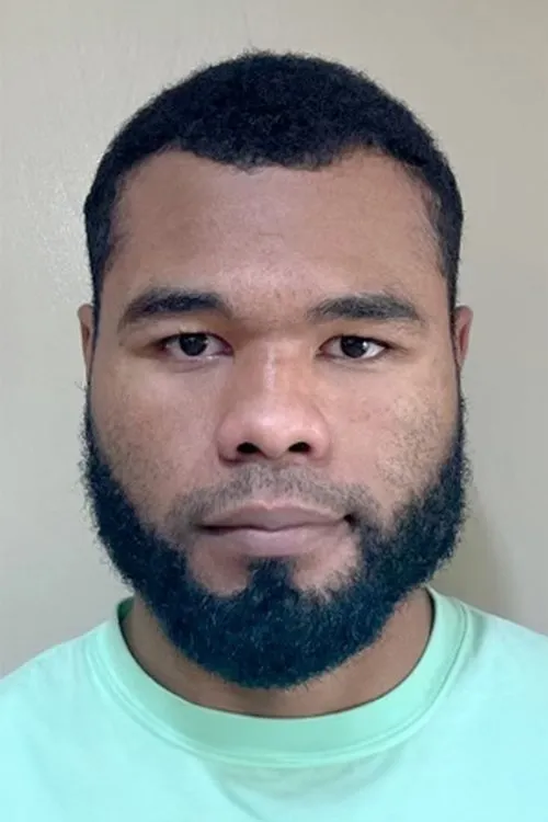 Carlos Fromenta Romero interpretando a Self