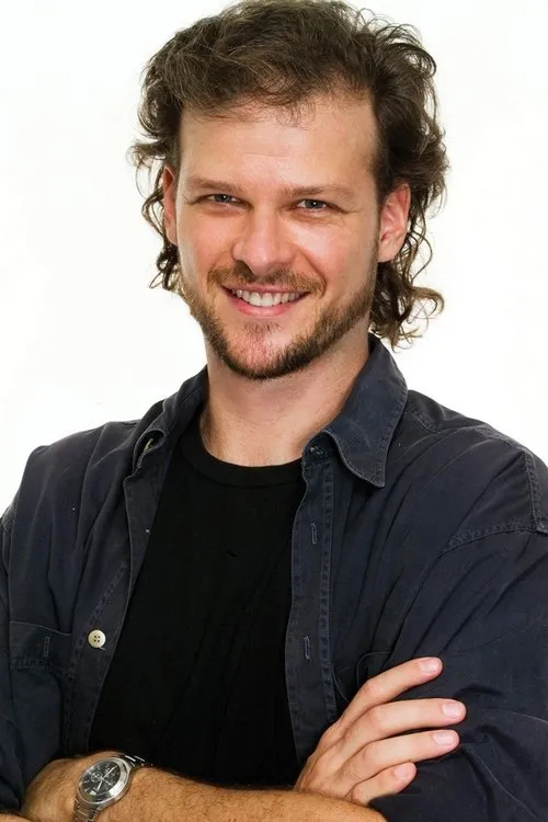 Vinícius Redd ha trabajado con Carlos Thiré en 1 ocasiones