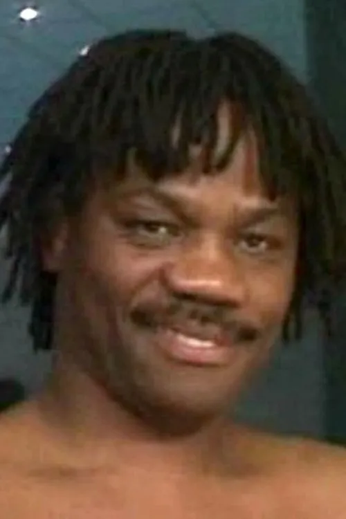 Carlos Valdez interpretando a 