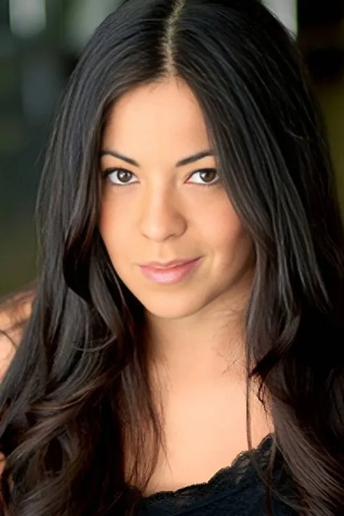 Carmen Isabel Grendy interpretando a Salma Alvarez