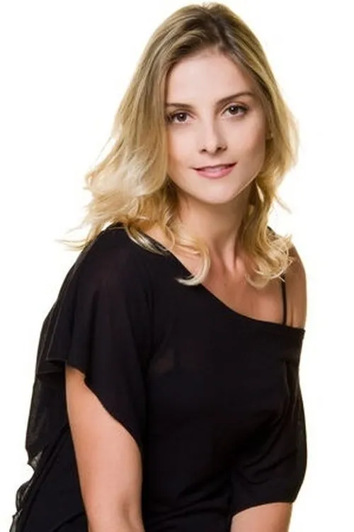 Carolina Chalita interpretando a Pink