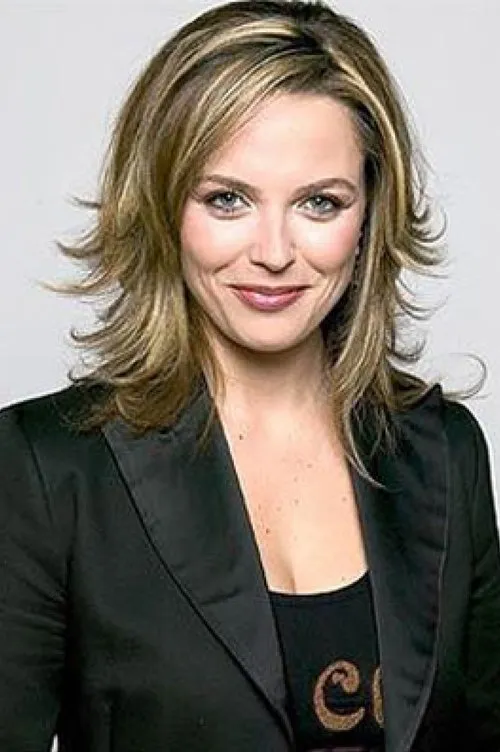 Carolina Ferre en su biografía y filmografía