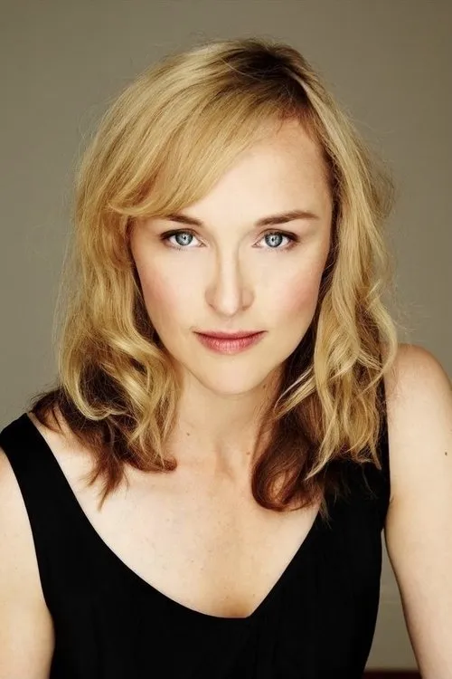 Caroline Craig — personaje: Jacqui James / Narrator