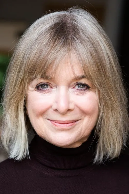 Caroline Gruber — personaje: Kimberley Smythson