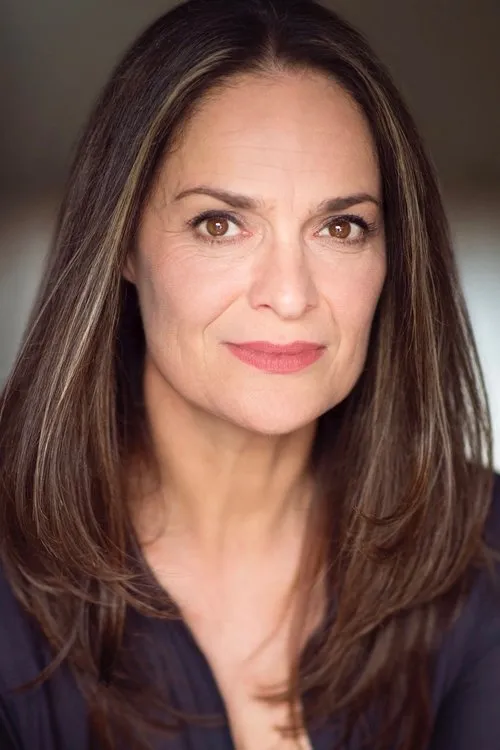 Nicole Nabout ha trabajado con Carolyn Bock en 1 ocasiones