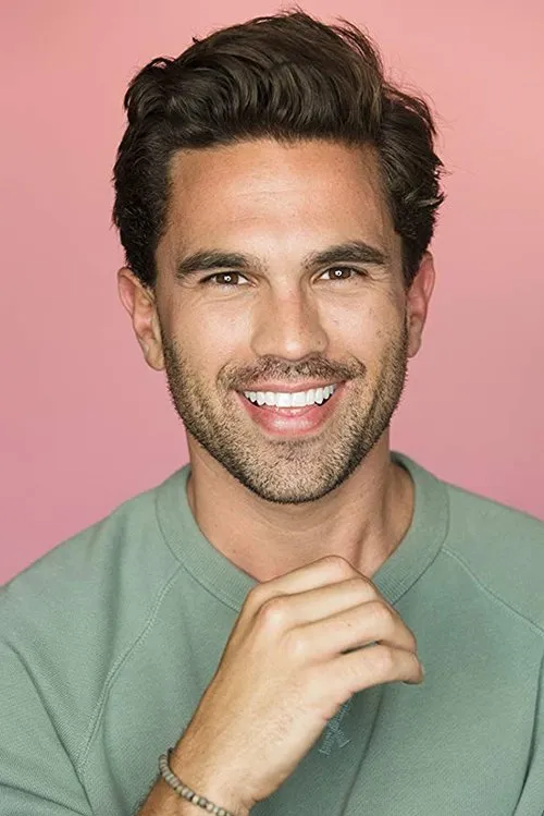 Shell Danielson ha trabajado con Casey Dolkas en 1 ocasiones