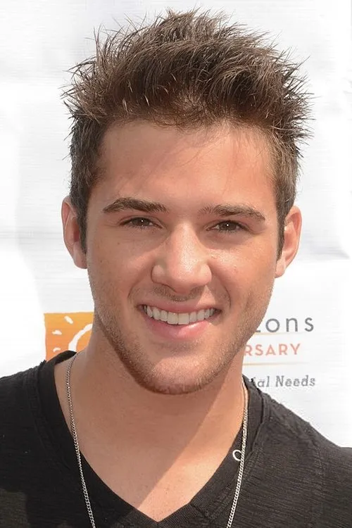 Michael John Madden ha trabajado con Casey Moss en 1 ocasiones