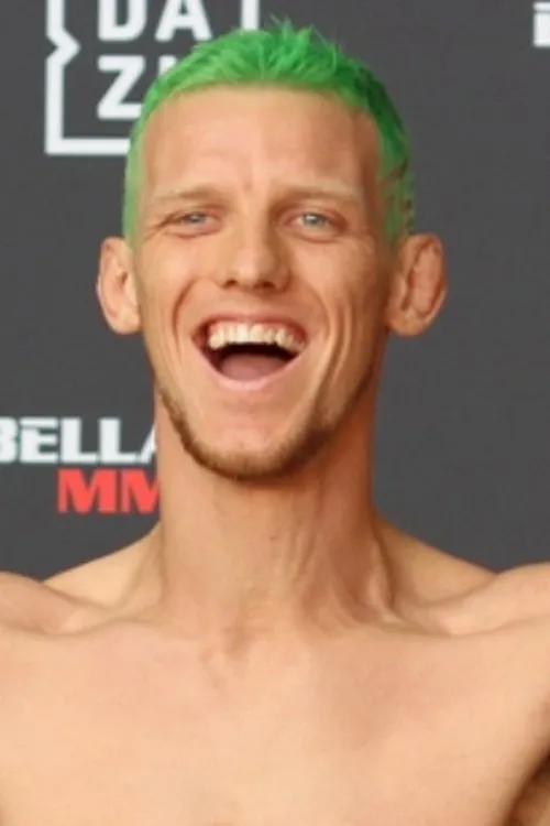 Adam Piccolotti ha trabajado con Cass Bell en 3 ocasiones