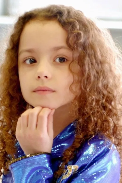 Xiaoxing Cheng ha trabajado con Cassiopée Mayance en 2 ocasiones