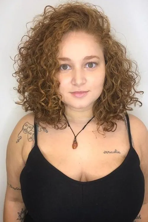 Catarina de Carvalho interpretando a Renata