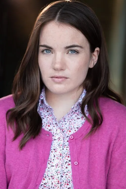 Catherine Atkinson interpretando a Samantha