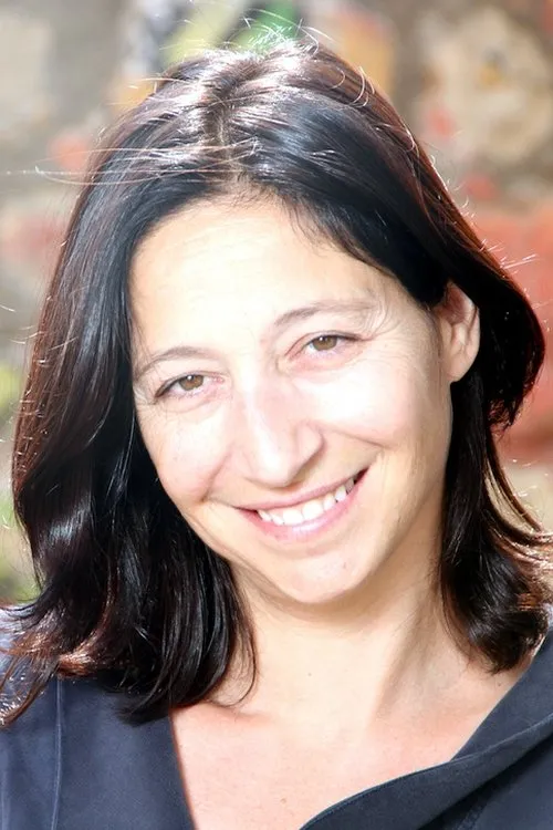 Catherine Benmaor — personaje: Narrator (voice)