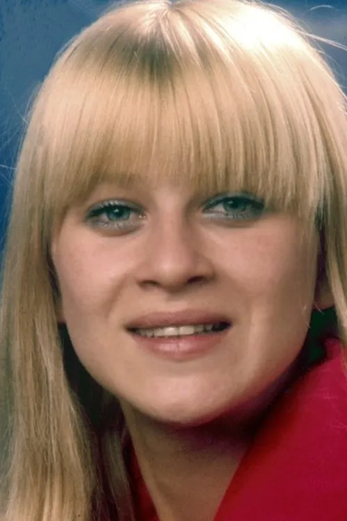 Catherine Ferry interpretando a Self