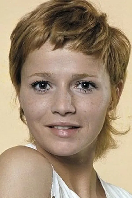 Catherine Jourdan interpretando a Marianne