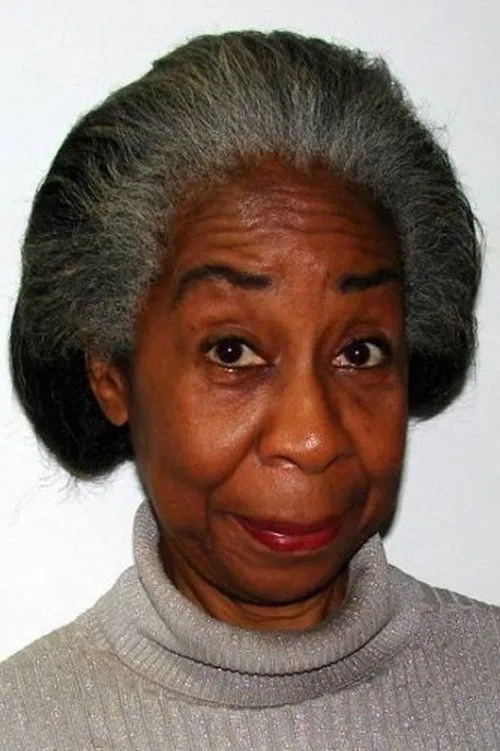 Catherine Peppers interpretando a Mrs. Turner