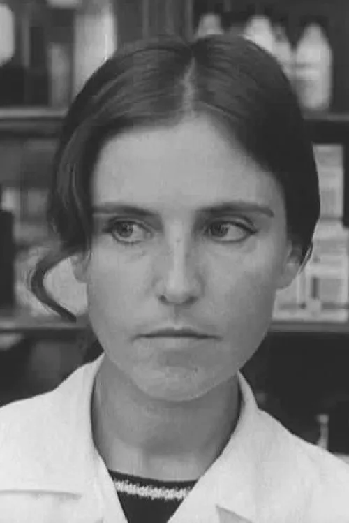 Catherine Robbe-Grillet interpretando a 