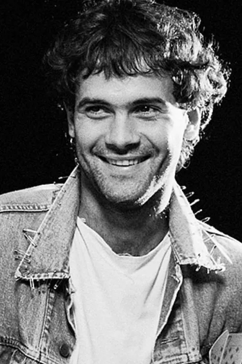 Lauro Corona ha trabajado con Cazuza en 1 ocasiones