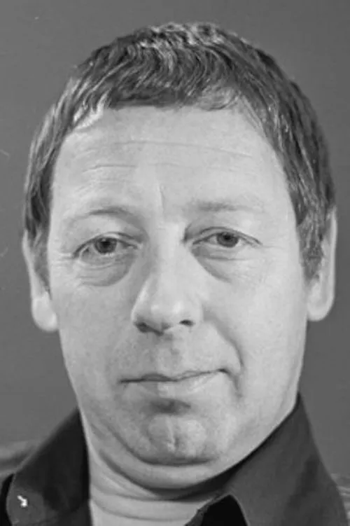 Foto de perfil del actor Cees van Oyen en el reparto