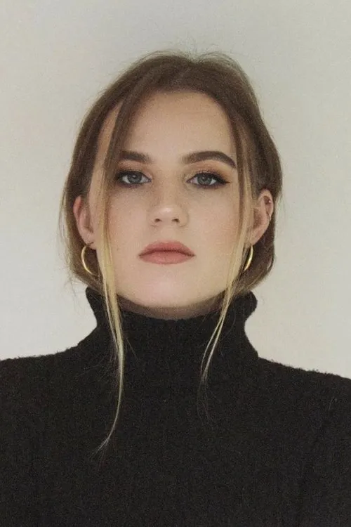 Celine Tanneberger interpretando a Celine