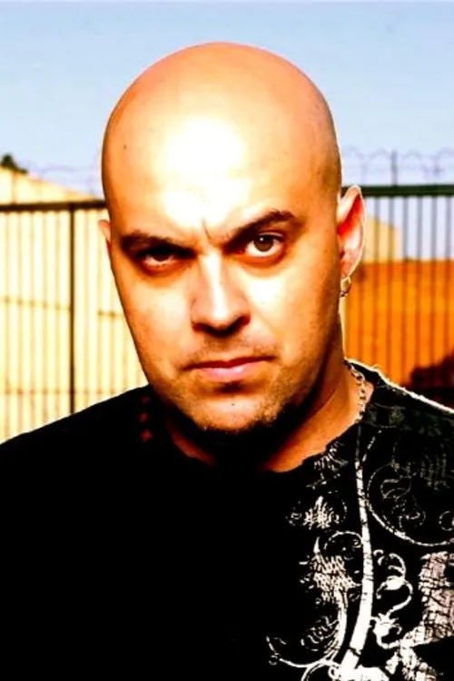 Roy Mayorga ha trabajado con Cello Dias en 1 ocasiones