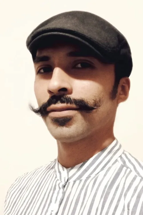 César Julio Ortega interpretando a H