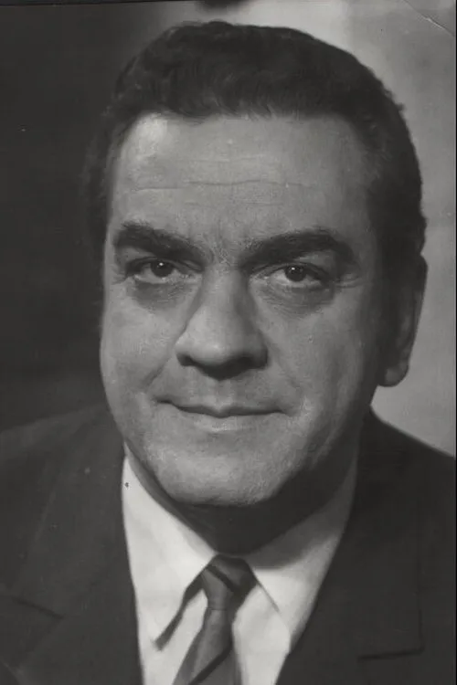 Zdzislaw Lesniak ha trabajado con Cezary Julski en 7 ocasiones