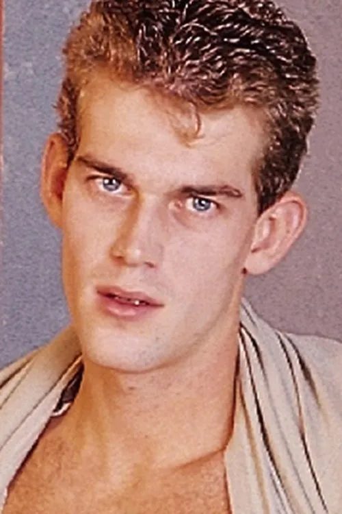 Chad Driver interpretando a 