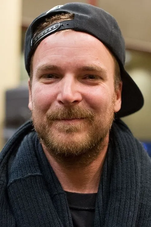 Jax Malcolm ha trabajado con Chad Muska en 1 ocasiones