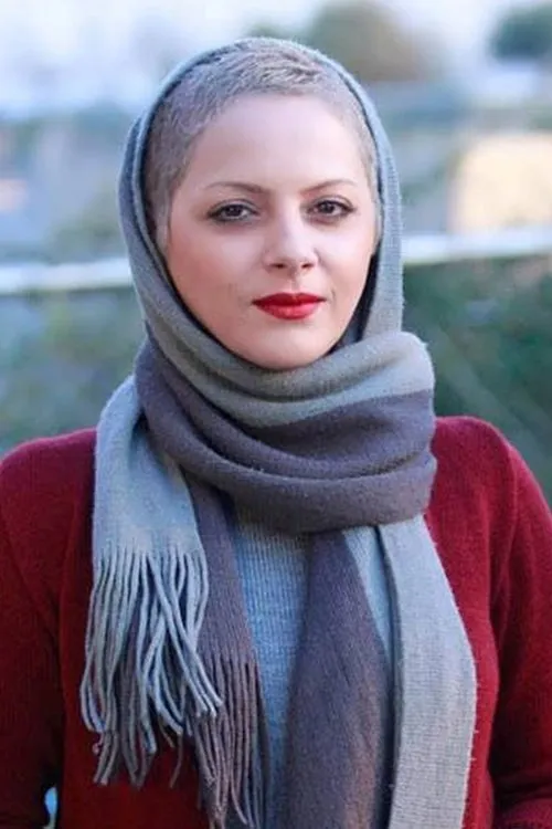 Reza Davoudnejad ha trabajado con Chakame Chamanmah en 1 ocasiones