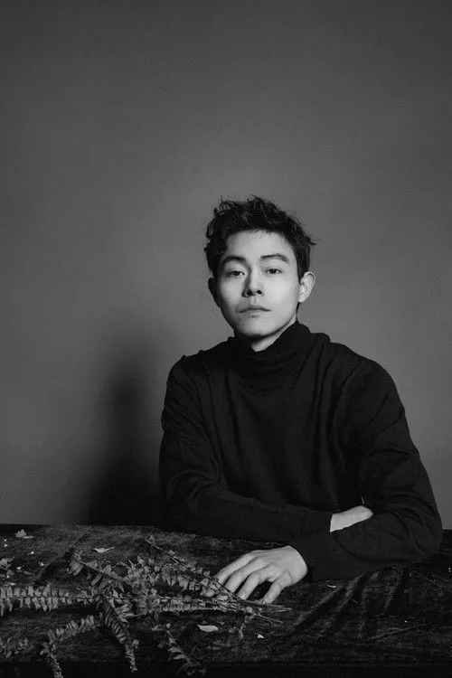 Chan Dong en su biografía y filmografía