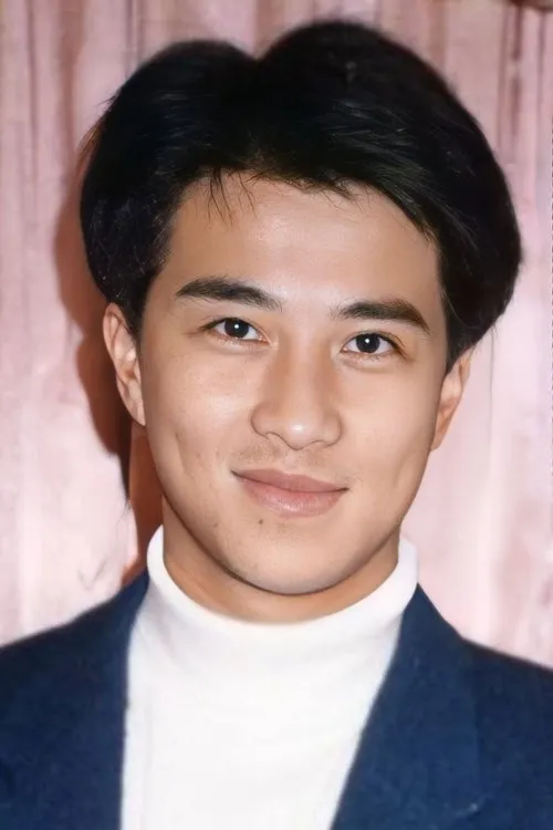 Chan San-Hiu interpretando a Taoist priest assistant