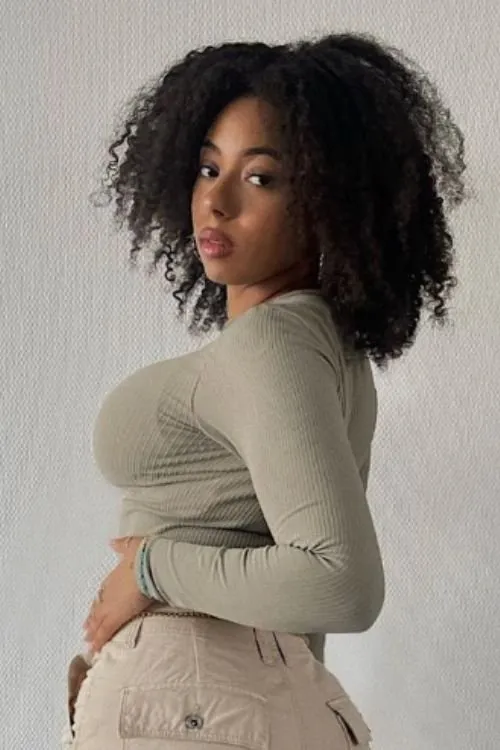 Chardonnay Rillen — personaje: Tisha