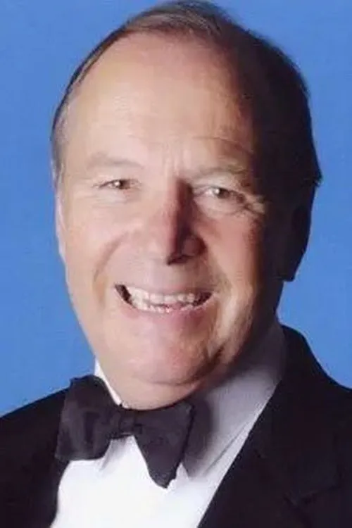 Charles Collingwood — personaje: Host