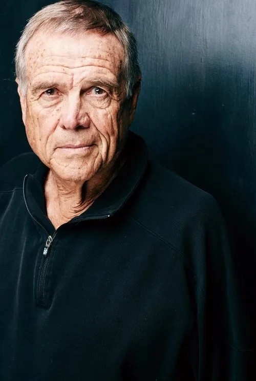 Daniella Deutscher ha trabajado con Charles Howerton en 1 ocasiones