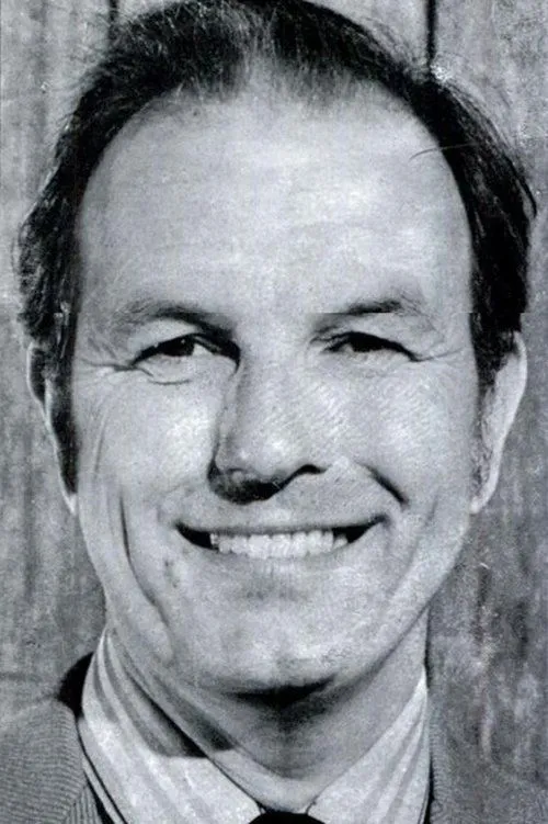 Dick Merrifield ha trabajado con Charles Kissinger en 1 ocasiones