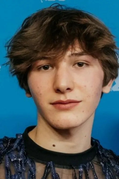 Vadiel Gonzalez Lardued ha trabajado con Charles Lebrun en 1 ocasiones