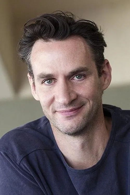 Joshua Campton ha trabajado con Charles Mayer en 1 ocasiones