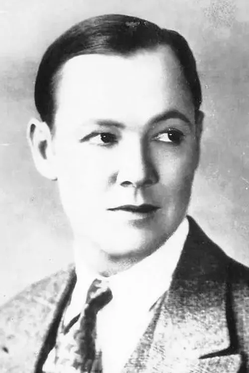 Foto de perfil del actor Charles Ray en el reparto