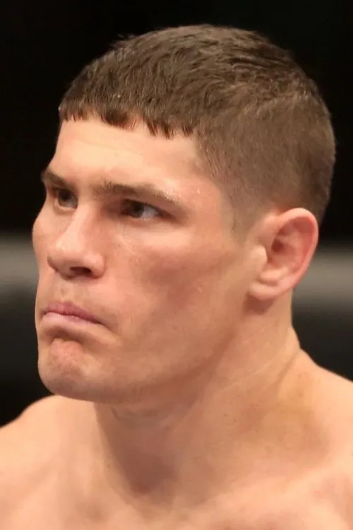 Charles Rosa interpretando a Self