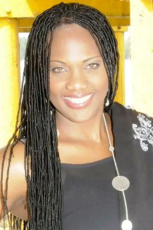 Nay Nay Kirby ha trabajado con Charlia Boyer en 1 ocasiones