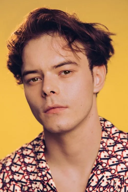 Foto de perfil del actor Charlie Heaton en el reparto